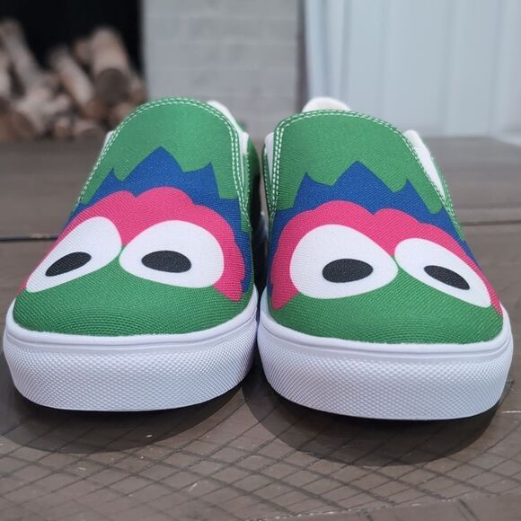 Philadelphia Phillies Canvas Slip On Sneakers Womens Sz 7 NWOT - Picture 6 of 10